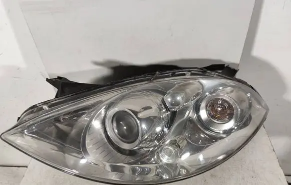 Mercedes-Benz A W169 Headlight/headlamp A1698201161