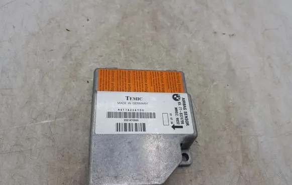 BMW 5 E39 Airbag control unit/module 65778374799 8374799 R6T7A23AYD0