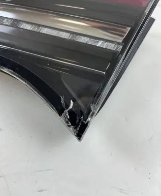 Tesla Model 3 Tailgate rear/tail lights 1077402