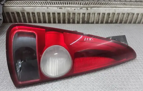Renault Espace - Grand espace IV Rear/tail lights 8200027153