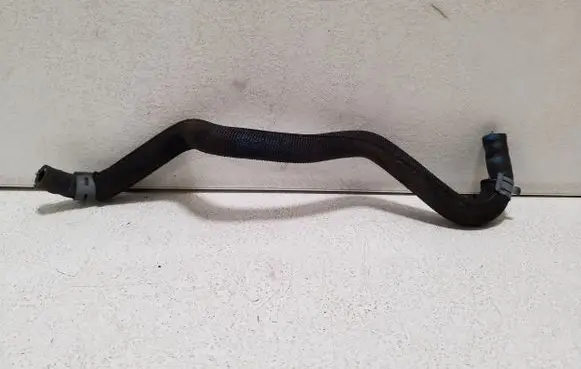 Mercedes-Benz CLS C218 X218 Engine coolant pipe/hose A6512000358