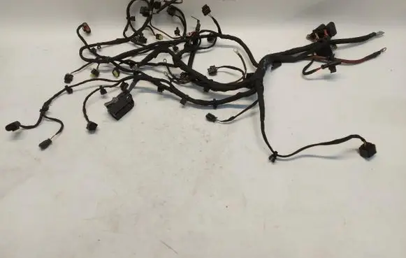 Mercedes-Benz EQV 447 Engine installation wiring loom 609387p151