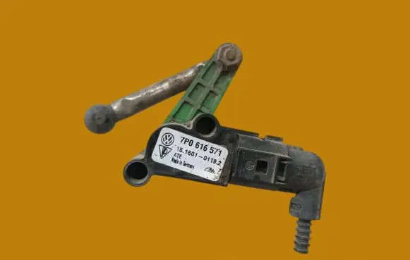 Sensor