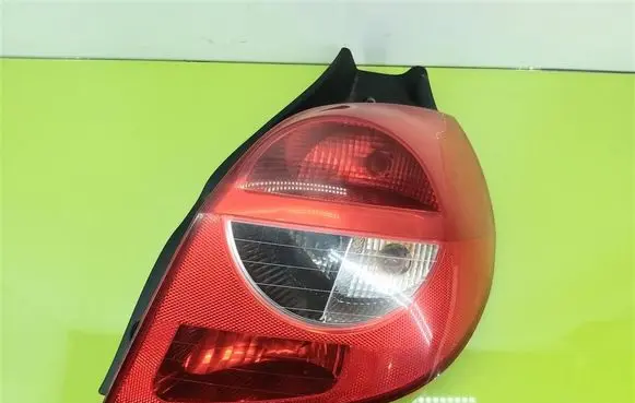Renault Clio III Rear/tail lights 89035080