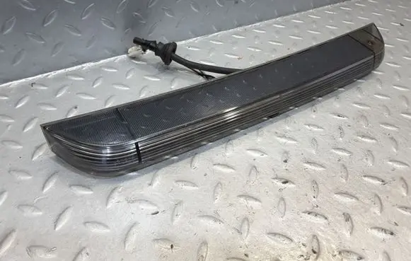 Skoda Fabia Mk3 (NJ) Third/center stoplight P3505 020964
