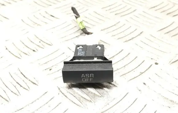 Skoda Octavia Mk2 (1Z) Traction control (ASR) switch 1Z0927133A 17505