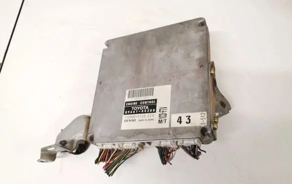 Toyota Avensis Verso Engine control unit/module 8966144300 89661-44300