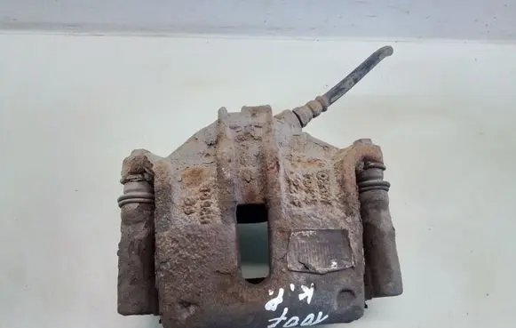 Peugeot 1007 Front brake caliper