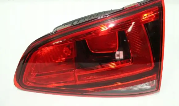 Volkswagen Golf VII Tailgate rear/tail lights 5GM945094A