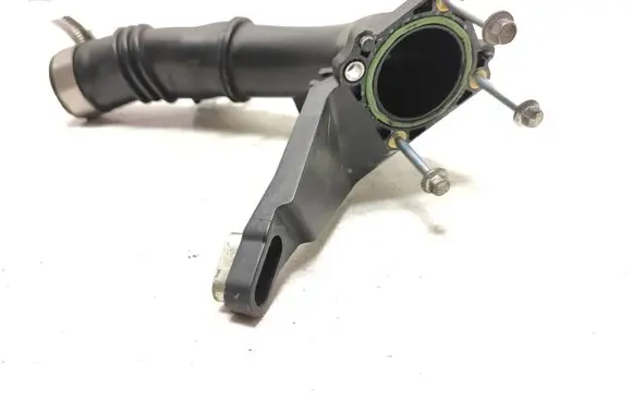Volvo V60 Air intake hose/pipe