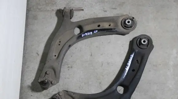 Skoda Superb B8 (3V) Front lower control arm/wishbone 150KM
