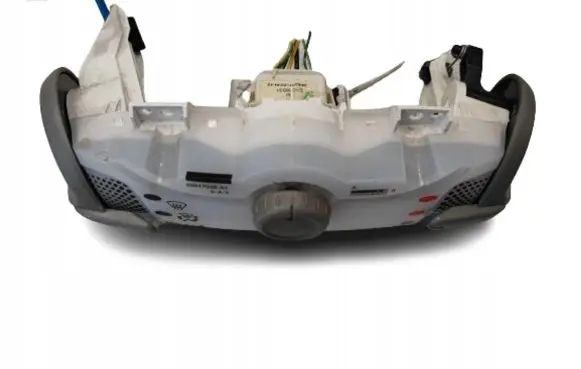 Toyota Aygo AB10 Climate control unit