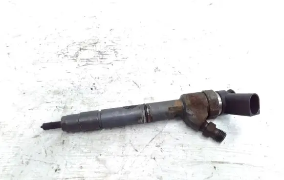 Mercedes-Benz A W169 Fuel injector 0445110167 A6400700787