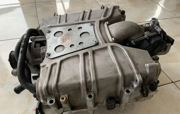 Audi Q7 4M Supercharger 06E145601AP 06E145621N