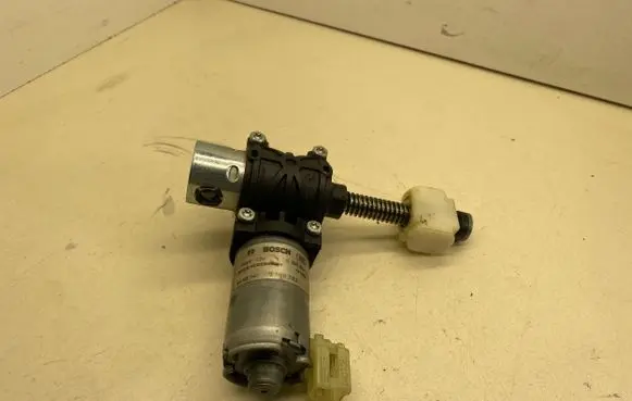 Seat adjustment motor