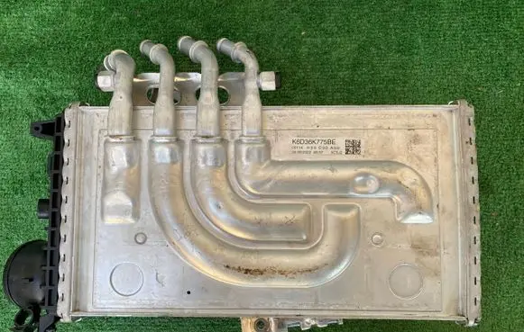 Land Rover Discovery 5 Intercooler radiator K6D36K775B
