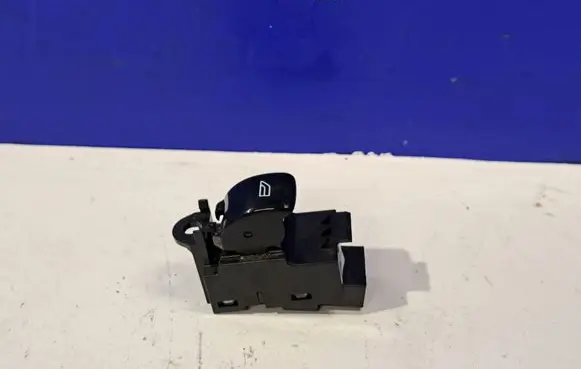 Volvo XC90 Electric window control switch 31376458
