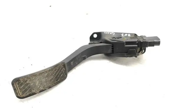 Mazda 2 Accelerator throttle pedal 8V219F836AA 6PV00951700