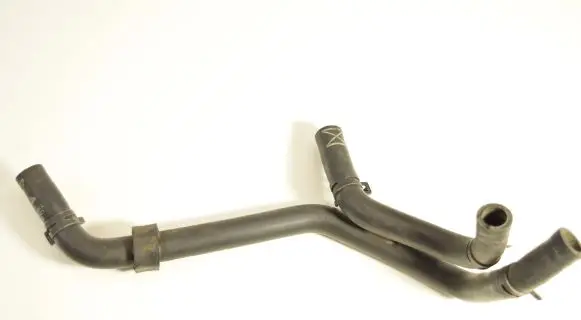 Audi A4 S4 B7 8E 8H Engine coolant pipe/hose 038121086L