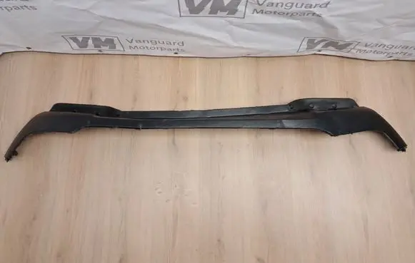 Mini One - Cooper Clubman R55 Front bumper lip 7147844 146149