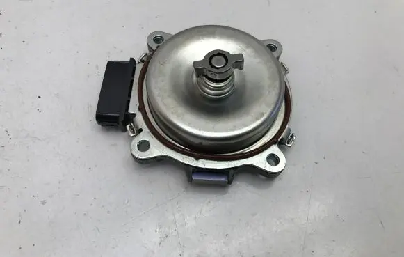 Mazda CX-60 Camshaft vanos timing valve T301124Z0C K0007 1012F1757860
