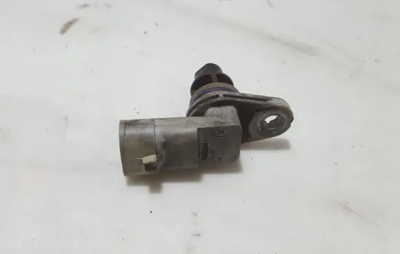 Opel Corsa D Camshaft position sensor 55201874
