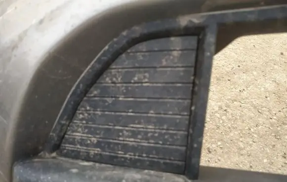 Nissan Murano Z50 Front bumper lower grill