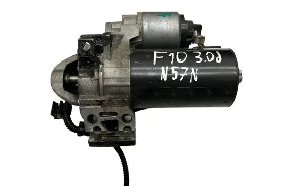 BMW 5 F10 F11 Starter motor 8570846 4380000492