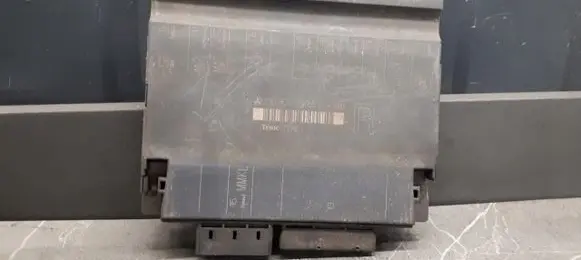 Mercedes-Benz S W220 Seat control module 2208205685