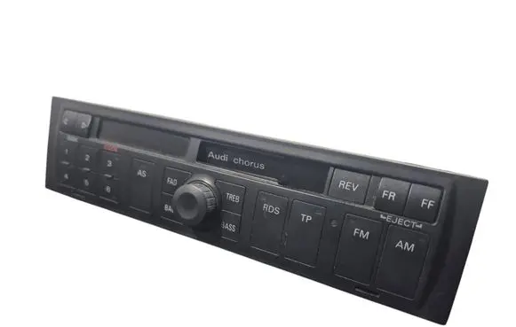 Audi A3 S3 8L Radio/CD/DVD/GPS head unit 8L0035152A 2460074 7640251380