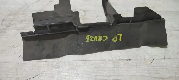 Chevrolet Cruze Intercooler air guide/duct channel 95247588