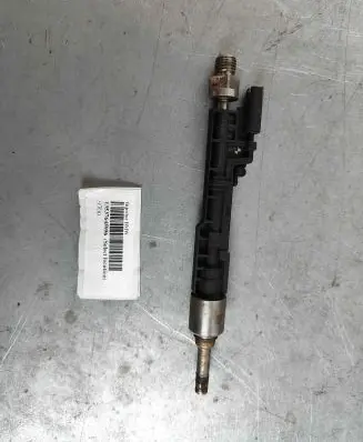 BMW 6 F06 Gran coupe Fuel injector 13537645956 13537599876 13538627842