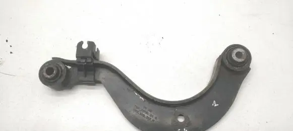Volkswagen Golf V Rear control arm 1K0505323