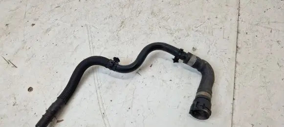 Jaguar I-Pace Engine coolant pipe/hose j9d3-8D184-AD