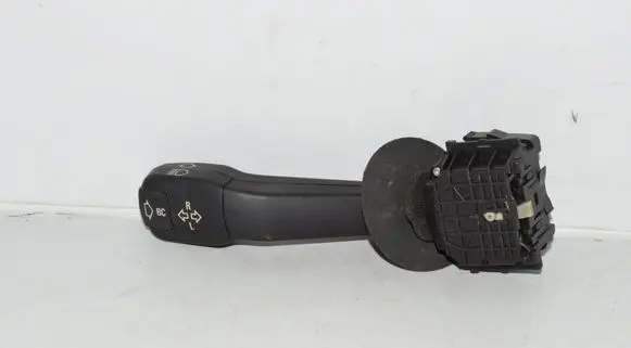 BMW 5 E39 Indicator stalk 8352172