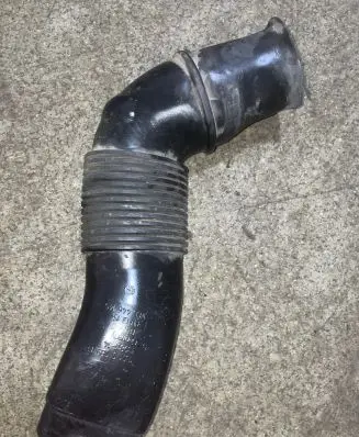BMW 7 E65 E66 Air intake hose/pipe 7789131 1B981114