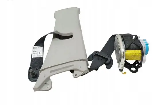 Toyota Yaris Front seatbelt 