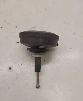 Mercedes-Benz E W210 Headlight level adjustment motor 40285202 2088000175