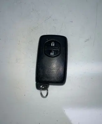 Toyota Prius (XW30) Ignition key/card 