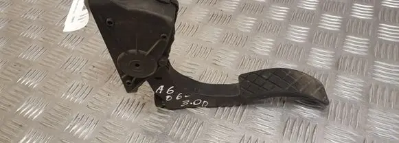 Audi A6 S6 C6 4F Accelerator throttle pedal 4F1723523A