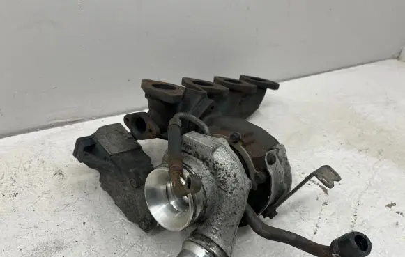 BMW 5 E60 E61 Turbo TF035HL6b