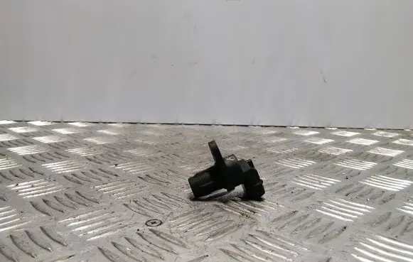 Mercedes-Benz C W203 Camshaft position sensor 0232103050 A0041539628