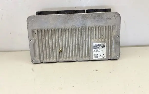 Lexus ES 300h Engine control unit/module 8966133L20 2755001661