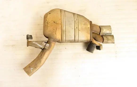 BMW 5 F10 F11 Rear muffler/silencer tail pipe 8517642