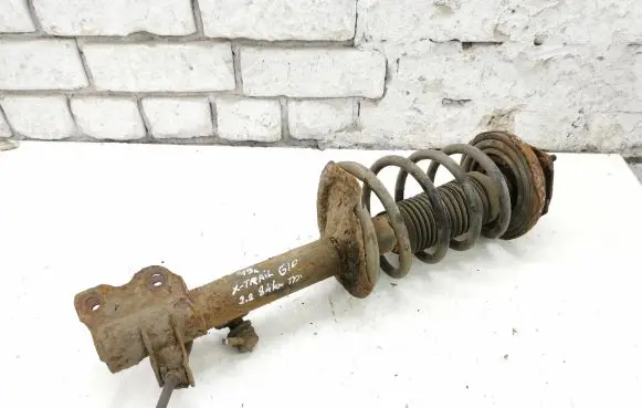 Nissan X-Trail T30 Rear shock absorber with coil spring 
