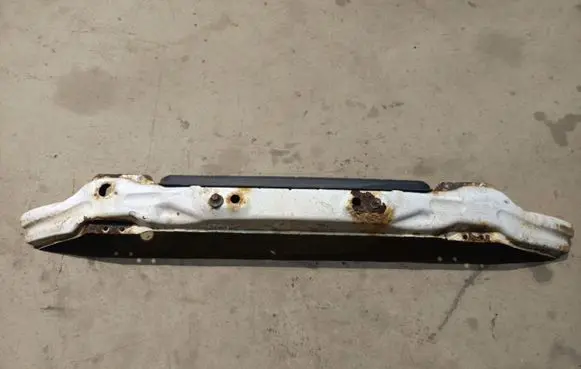 Mercedes-Benz Sprinter W906 Front bumper cross member