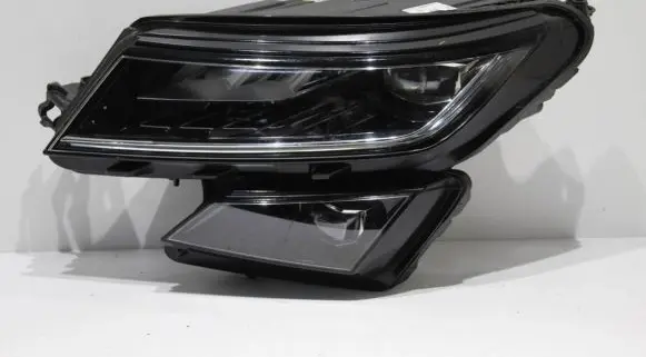 Skoda Kodiaq Headlight/headlamp E1ZX2214 1ZX01266925 566941015H