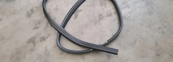Ford Focus Rear door rubber seal (on body) 