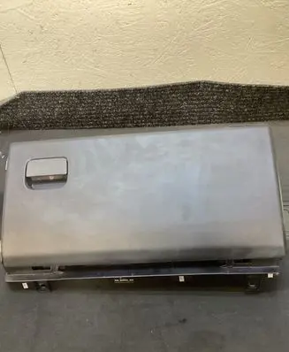 Land Rover Discovery 5 Glove box HY3206024AH8PVJ HY3206024A