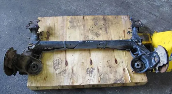 Renault Kangoo II Rear subframe 